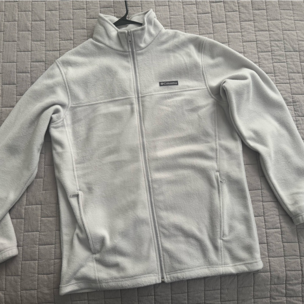 Columbia Soft White Fleece Jacket men’s size Large Tall (LT)